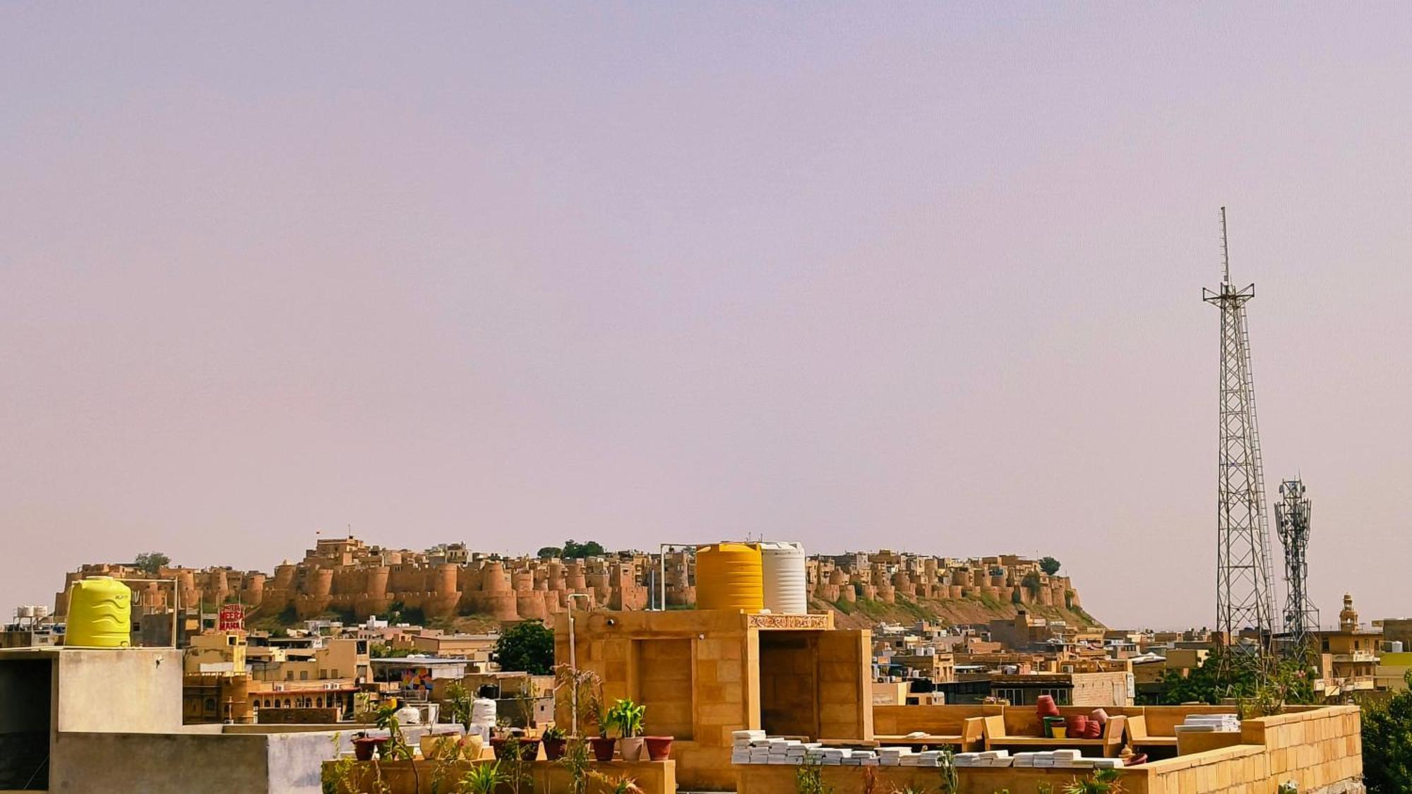 Bob Cafe & Guest House Jaisalmer Exterior foto