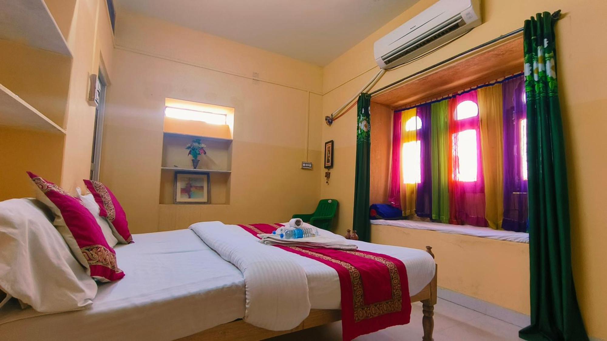 Bob Cafe & Guest House Jaisalmer Exterior foto